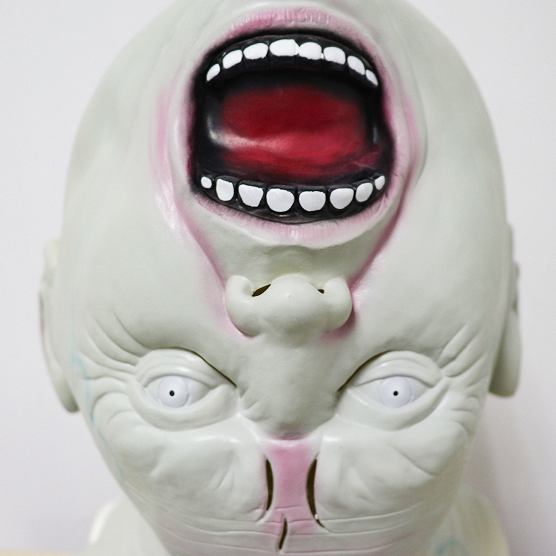 무서운 거대한 돌기가 있는 괴물의 사실적인 라텍스 마스 - Latex Alien Mask Realistic 리뷰 및 가격